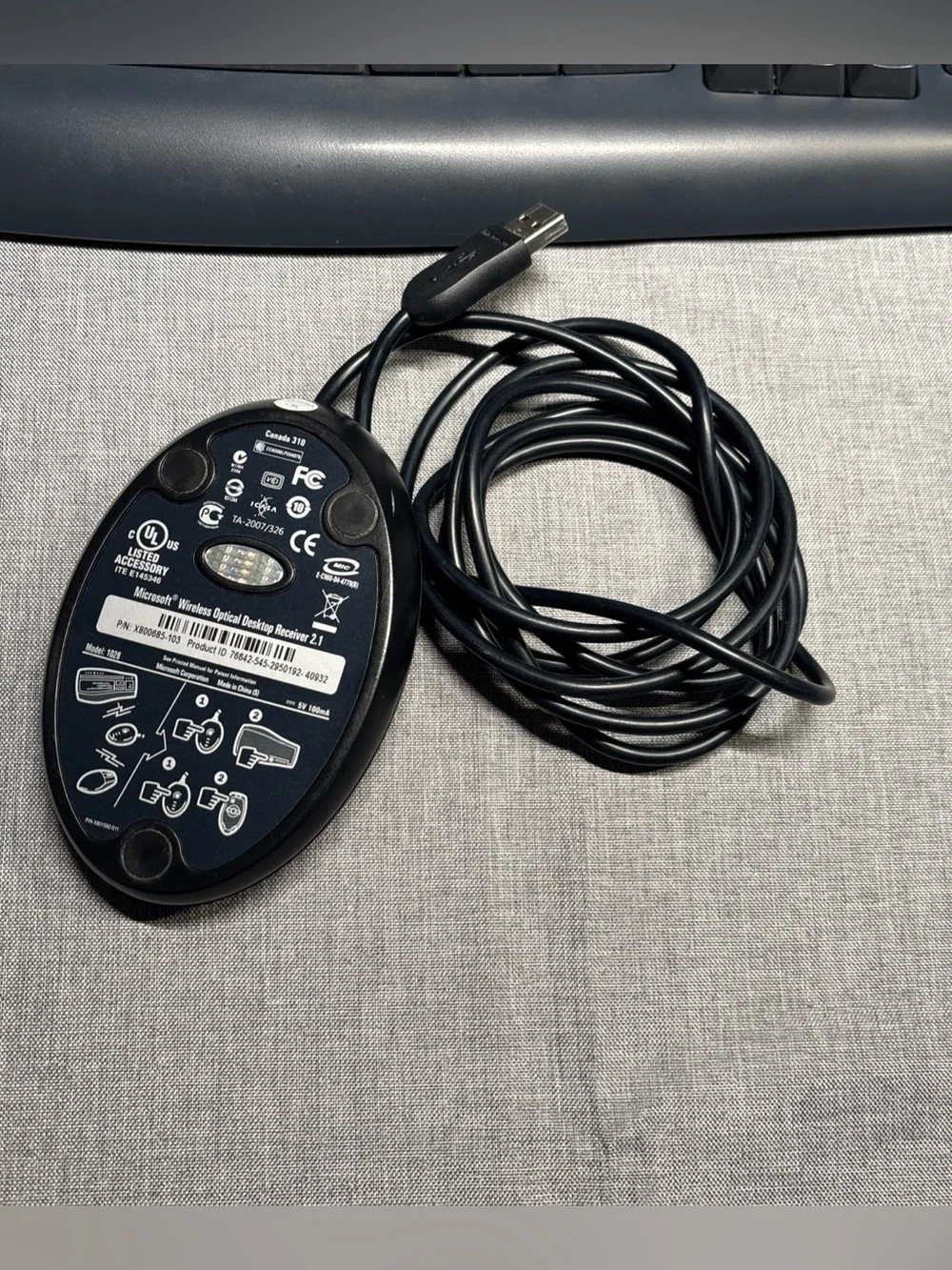 Microsoft Wireless MultiMedia Keyboard 1.1 & Optical Receiver 2.1 and Mouse.